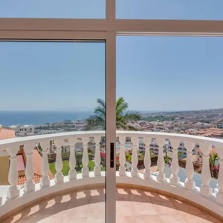 Vila Conde I Costa Adeje (Tenerife)